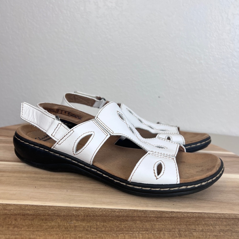 Clarks Leisa Lakelyn Sandals Women 8 White Leather Strappy Comfort Casual